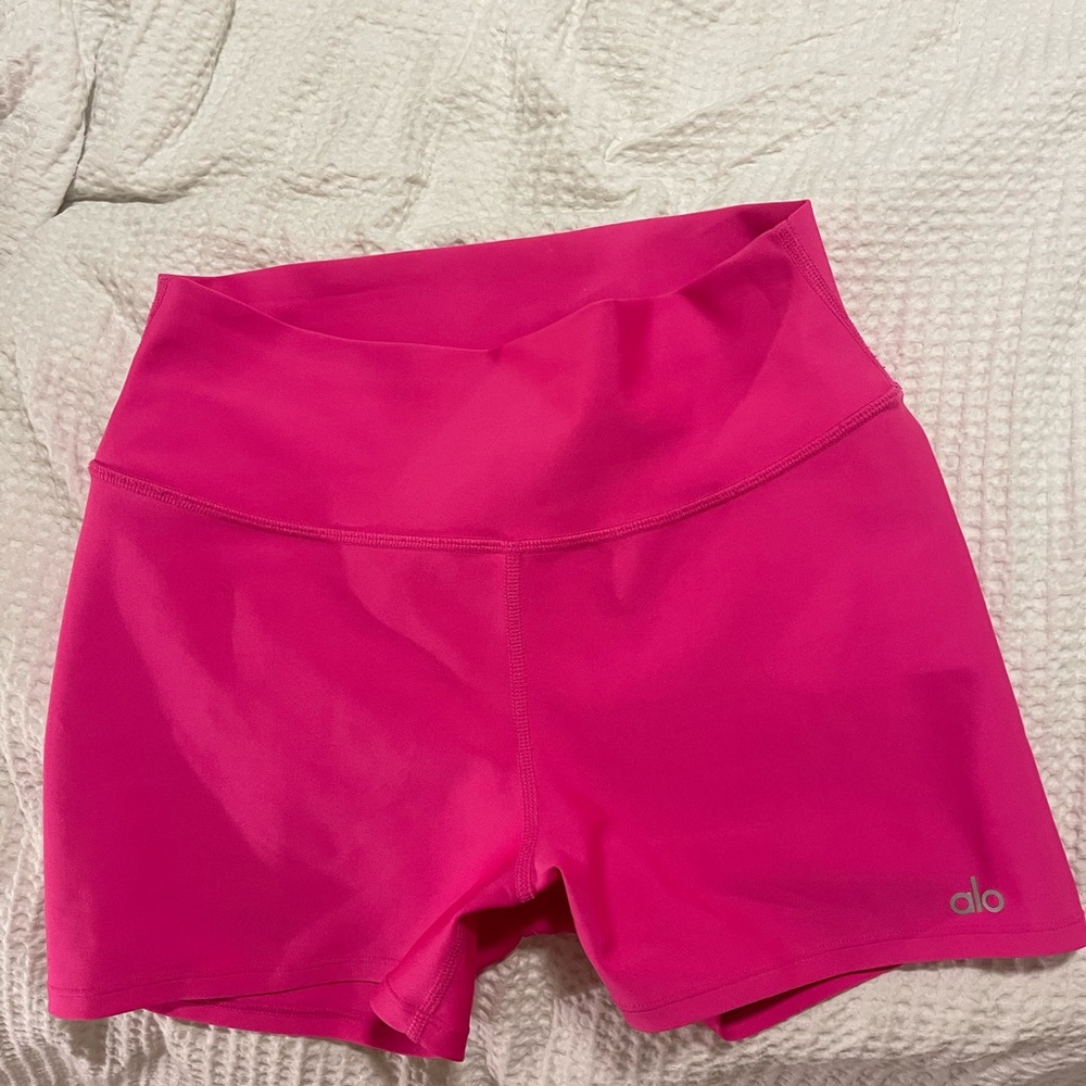 ALO Yoga Airlift short